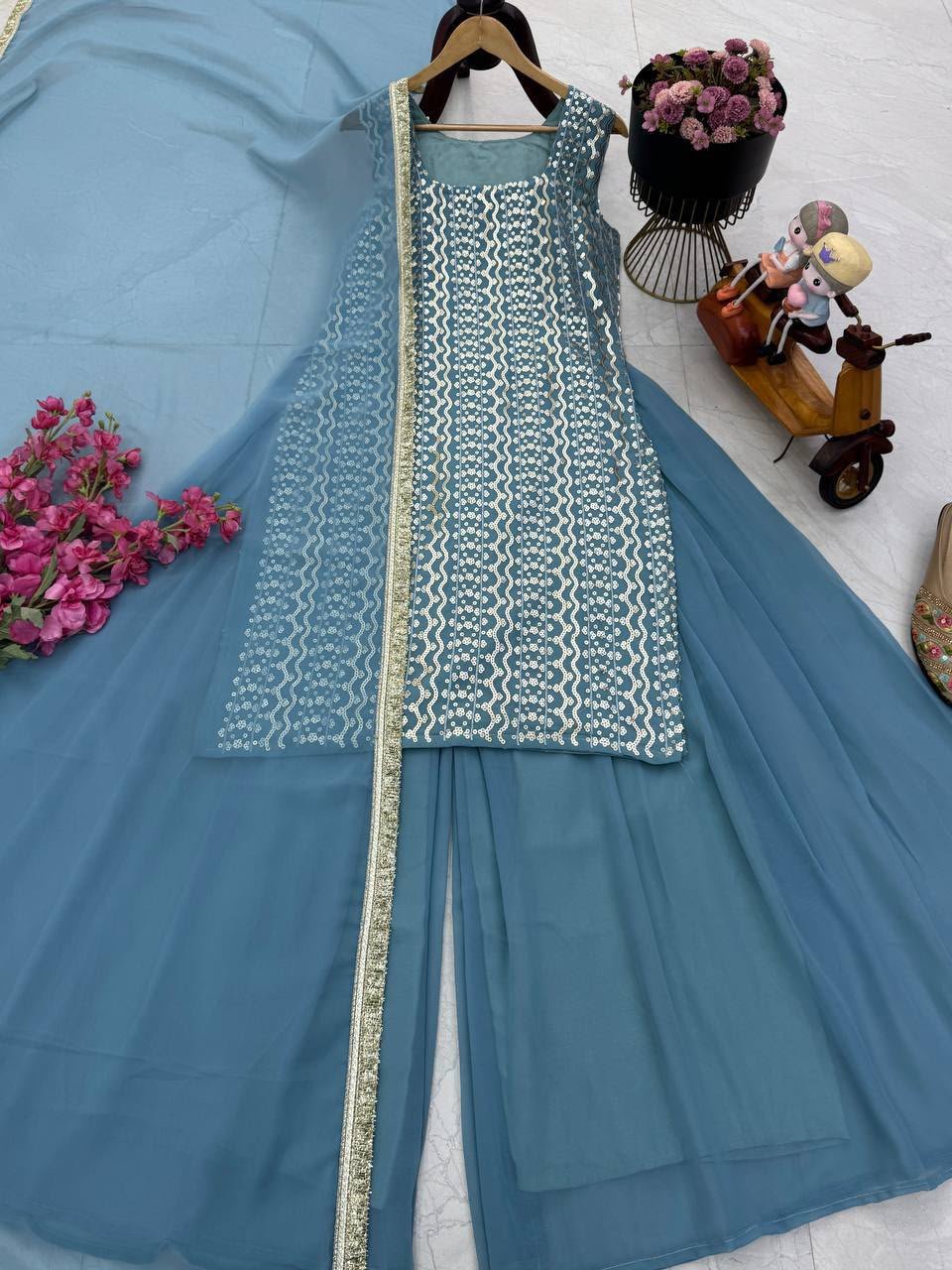 Top Pallazo & Dupatta Set WITH Fox Georgette FABRIC AK-Series New Designer Party Top Pallazo & Dupatta Set - Image 2