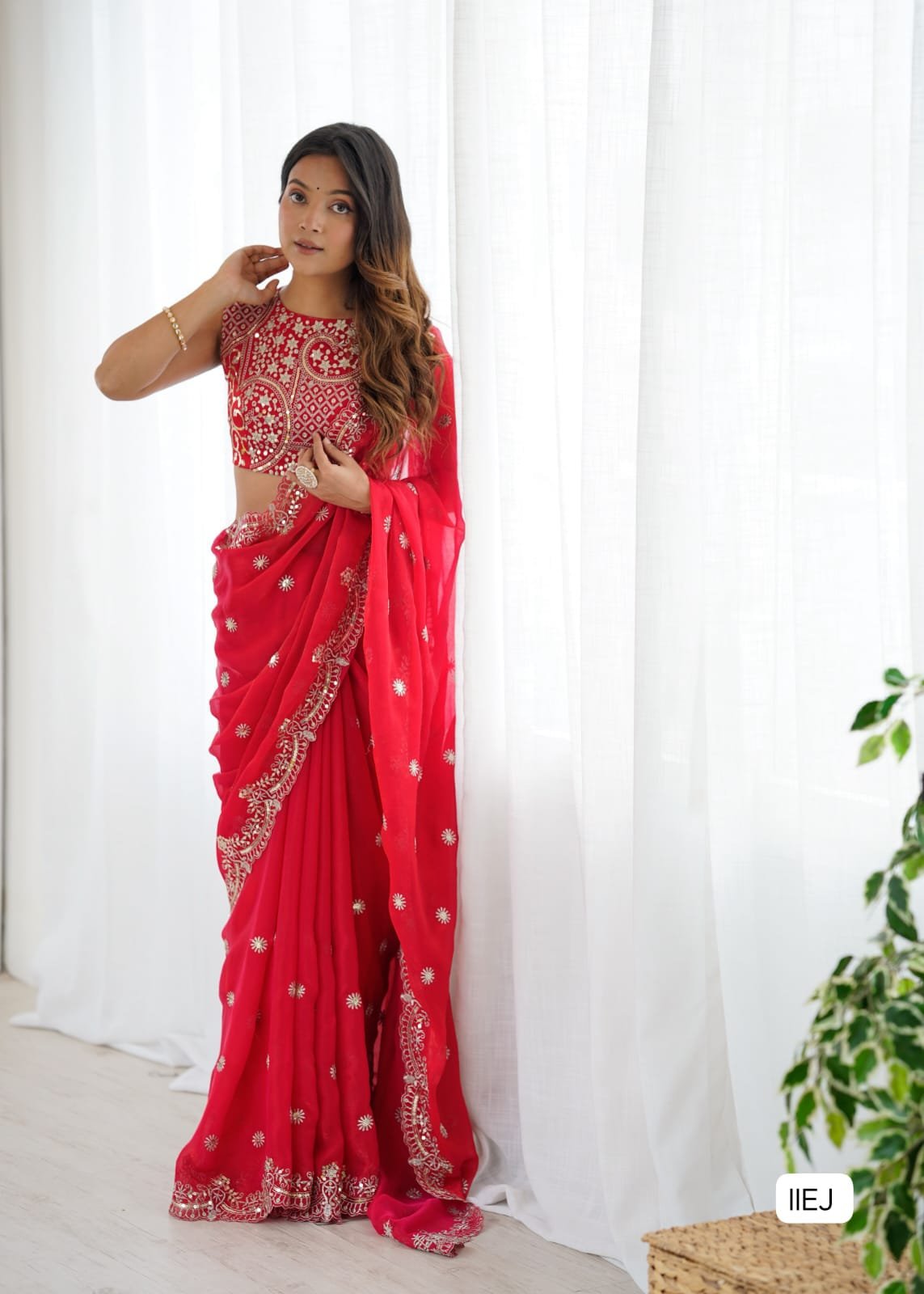 SAREE WITHN Fendy Chiffon Fbric