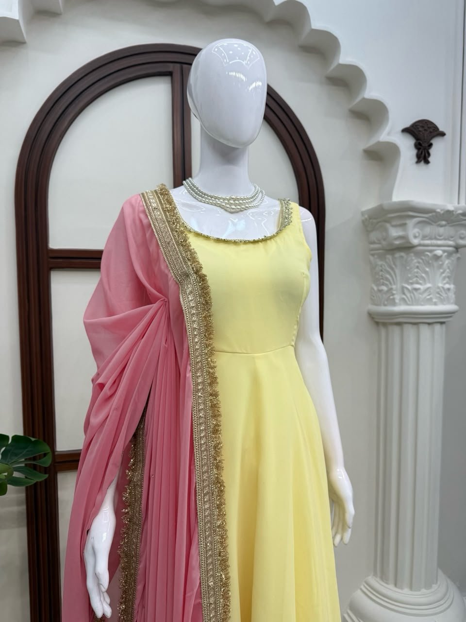 Anarkali Pent Dupatta WITH Foux Georgette - Image 2