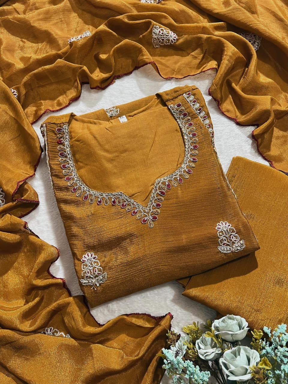 Kurti Pant Dupatta Set WITH Cotton - Image 4