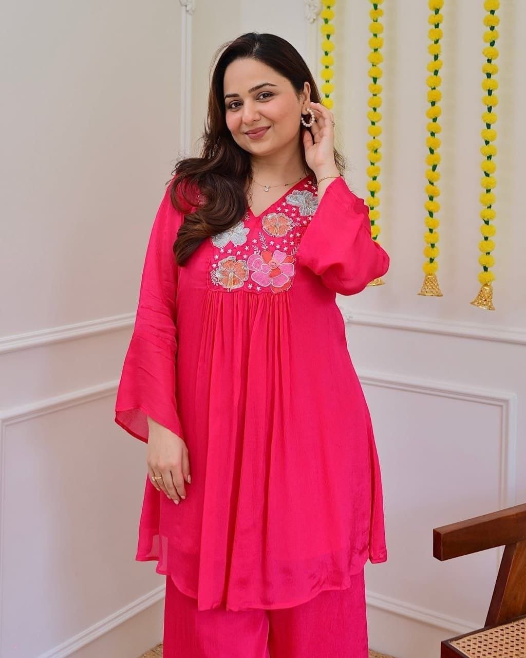 Co-ord WITH Festive season calls for outfits that shine as bright as the celebrations! Featuring this must-have festive pure Georgette Co-ord Sets, crafted with finest detailing, embroidery and designed for comfort and elegance. - Image 6