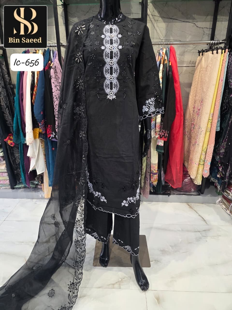 BIN SAEED PRESEND NEW SERIES OF READYMADE ORIGINAL SUITSGADHWAL FABRIC WITH HEAVY HAND WORK EMB TASSLES CUTWORK IMP COTTON BOTTOM ORGENZA FABRIC DUPATTA - Image 2