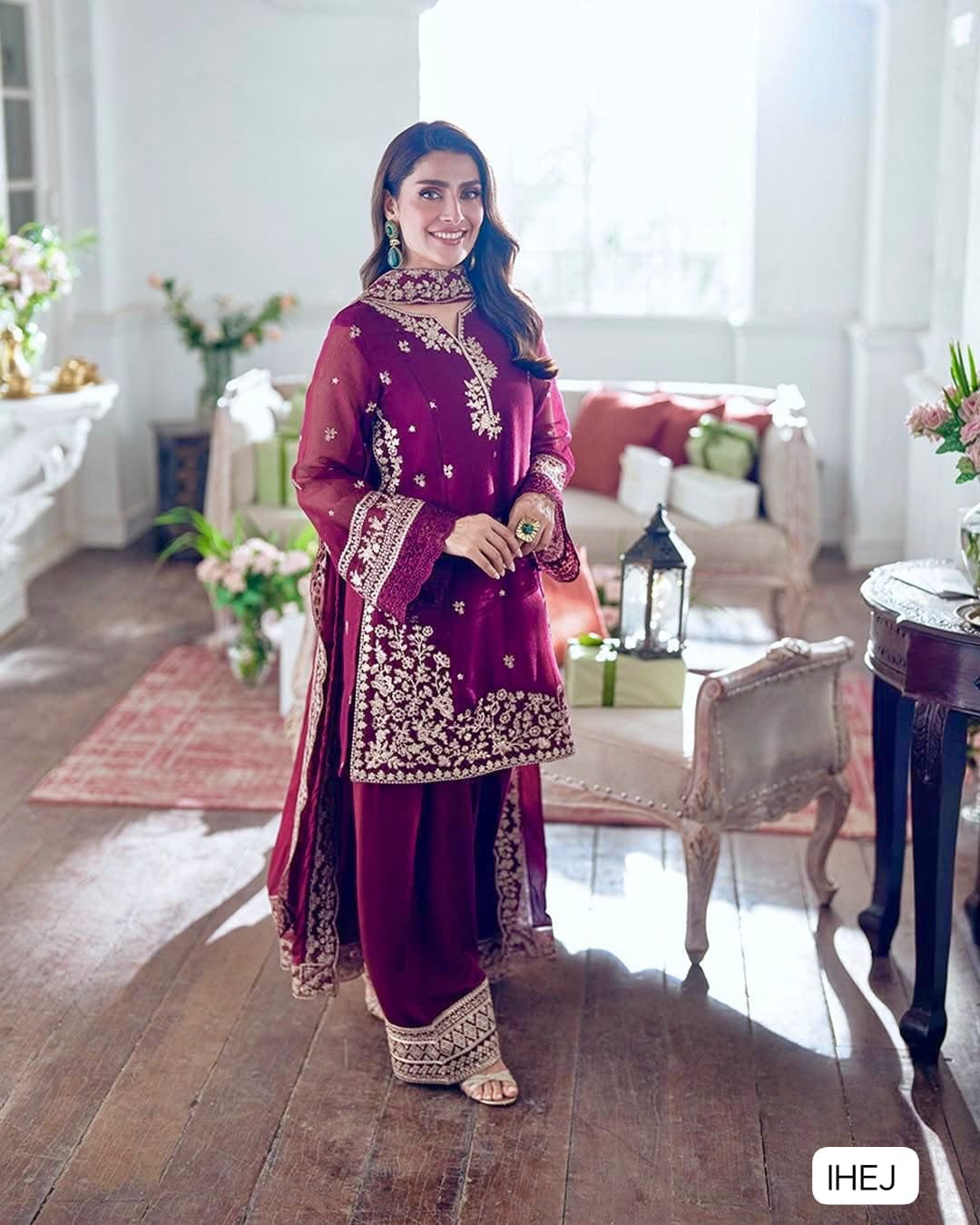 AK TOP-PLAZZO DUPATTA SET WITH HEAVY FRANCH CRAP FABRIC DESIGNER HEAVY FRANCH CRAP EMBROIDERED SEQUENCE WORK WITH FANCY TOP-PLAZZO DUPATTA SET
